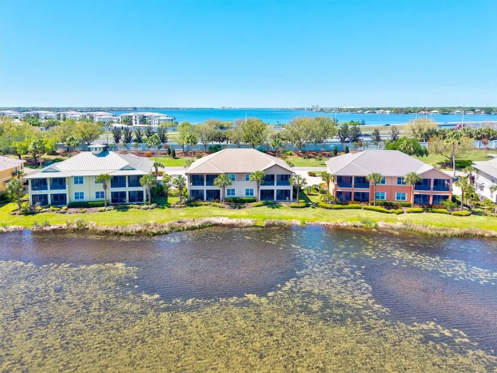1135 Riverscape Street Bradenton FL 34208