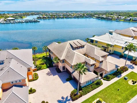 1135 Riverscape Street Bradenton FL 34208