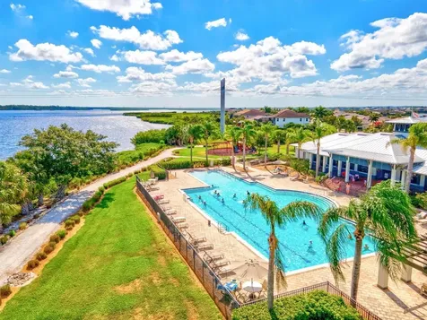 1135 Riverscape Street Bradenton FL 34208