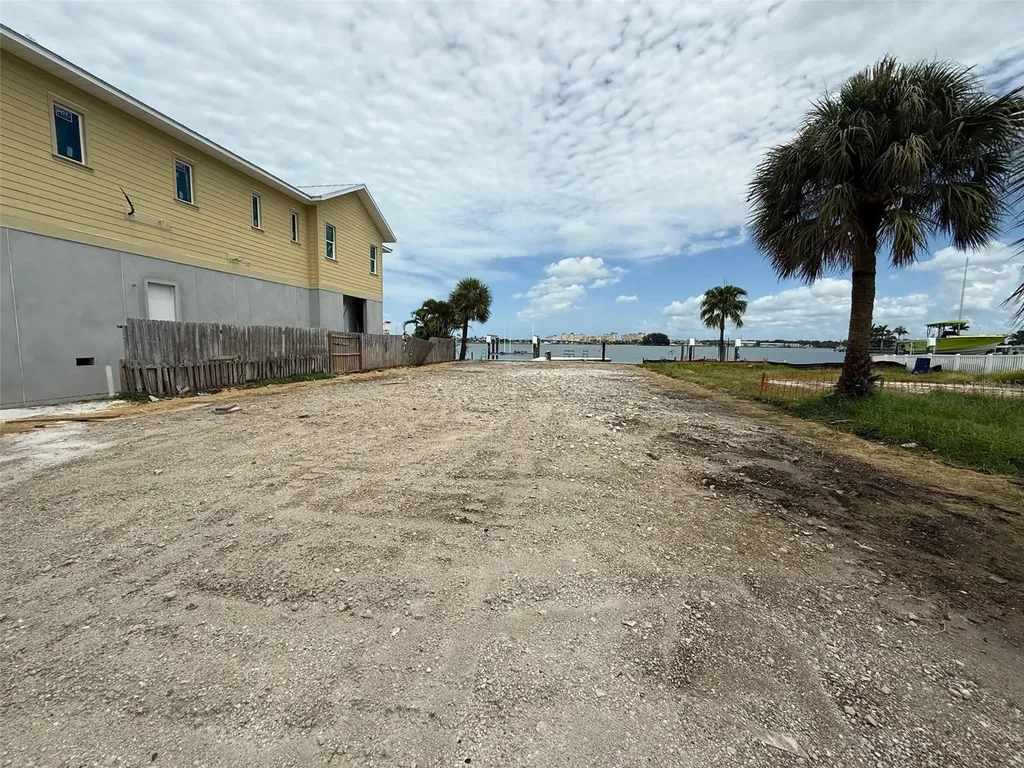 14217 E Parsley Drive Madeira Beach FL 33708