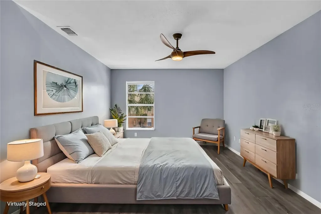 4830 S Semoran Boulevard Orlando FL 32822