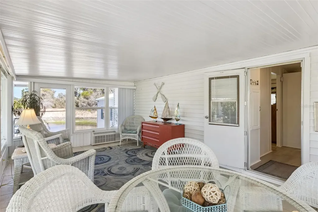 8556 Breeze Hill Drive Lake Wales FL 33898