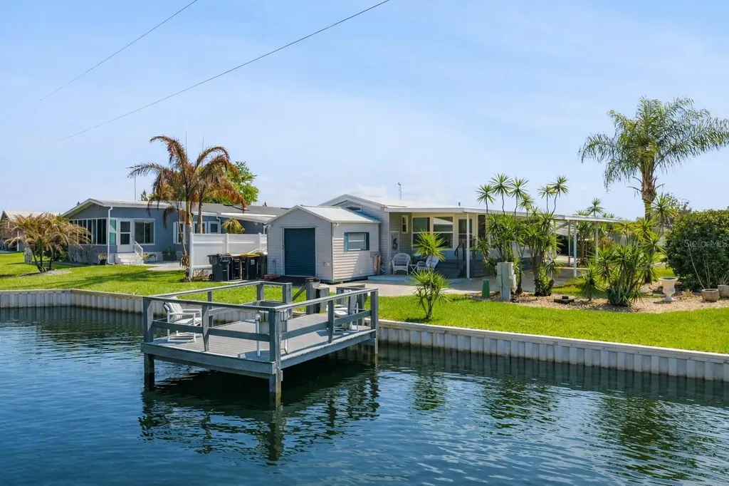 8556 Breeze Hill Drive Lake Wales FL 33898