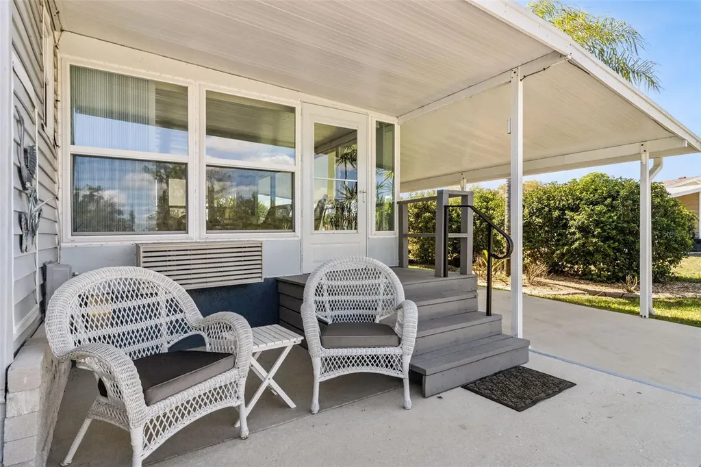 8556 Breeze Hill Drive Lake Wales FL 33898