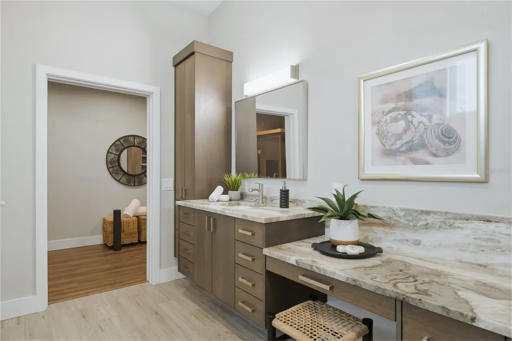 915 Bayshore Drive Tarpon Springs FL 34689