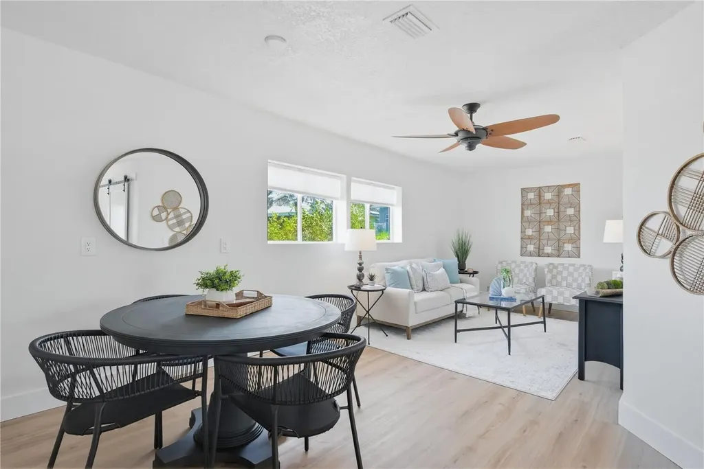 915 Bayshore Drive Tarpon Springs FL 34689