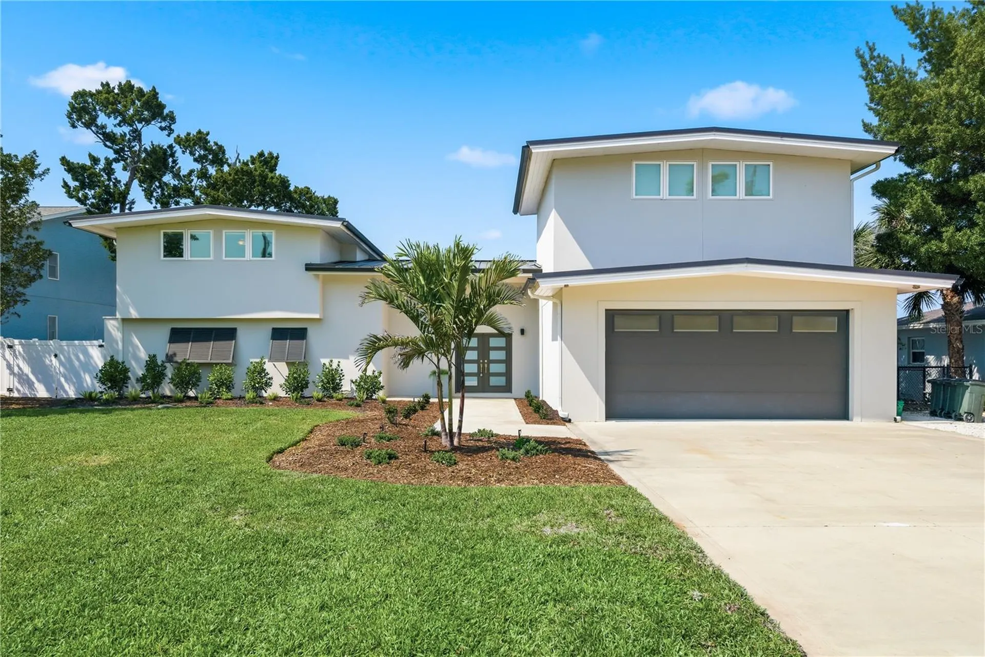915 Bayshore Drive Tarpon Springs FL 34689