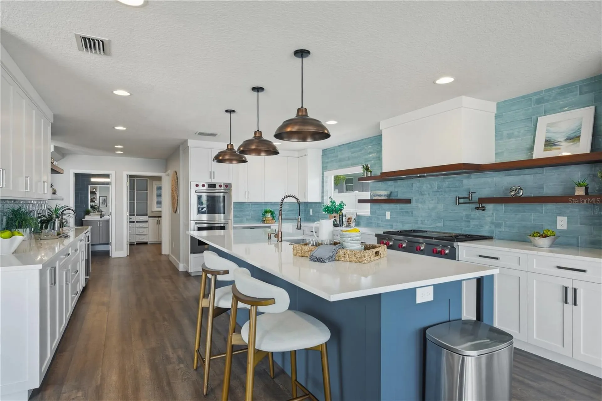 915 Bayshore Drive Tarpon Springs FL 34689