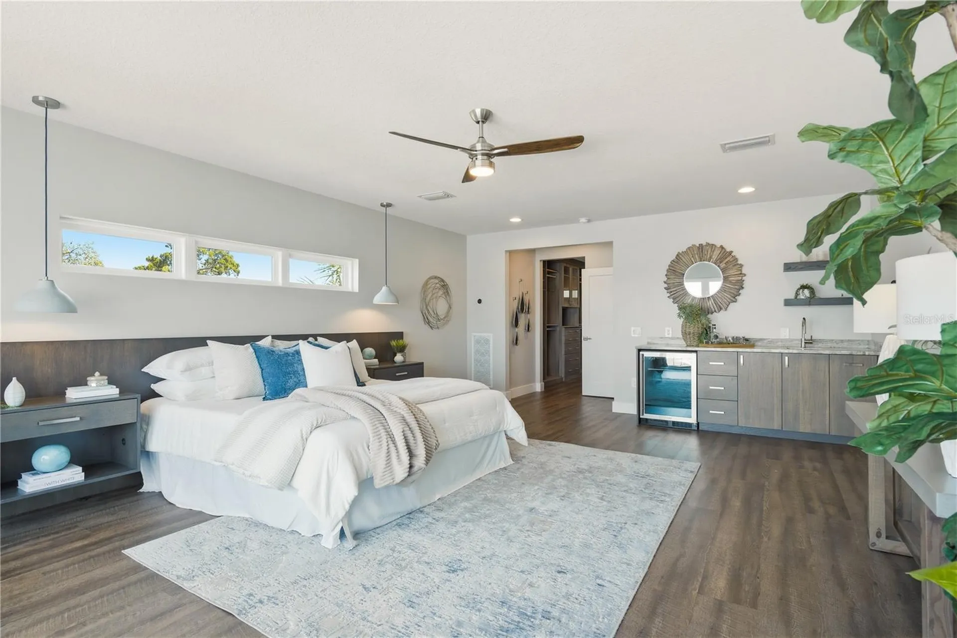 915 Bayshore Drive Tarpon Springs FL 34689