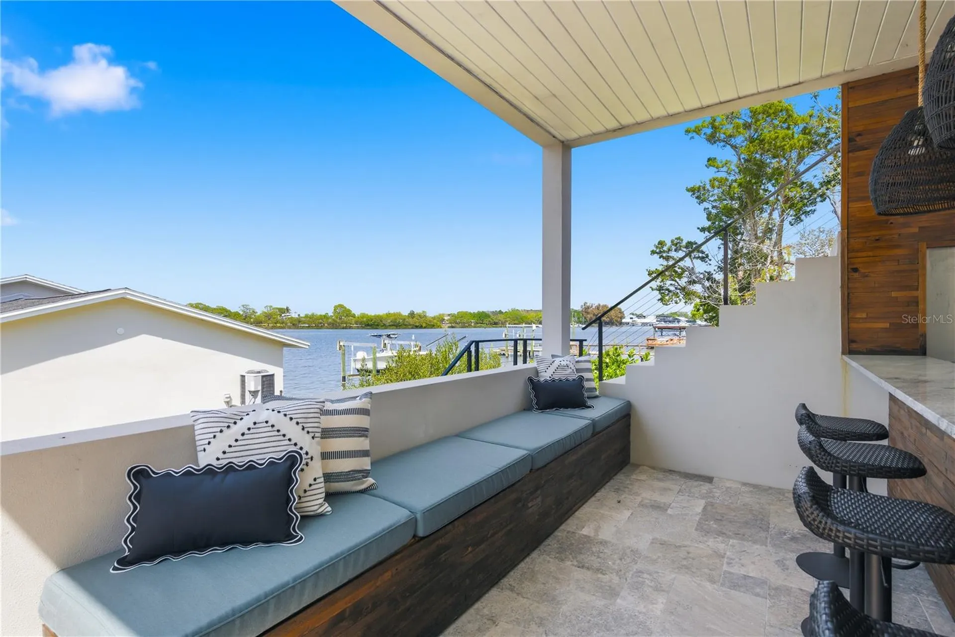 915 Bayshore Drive Tarpon Springs FL 34689