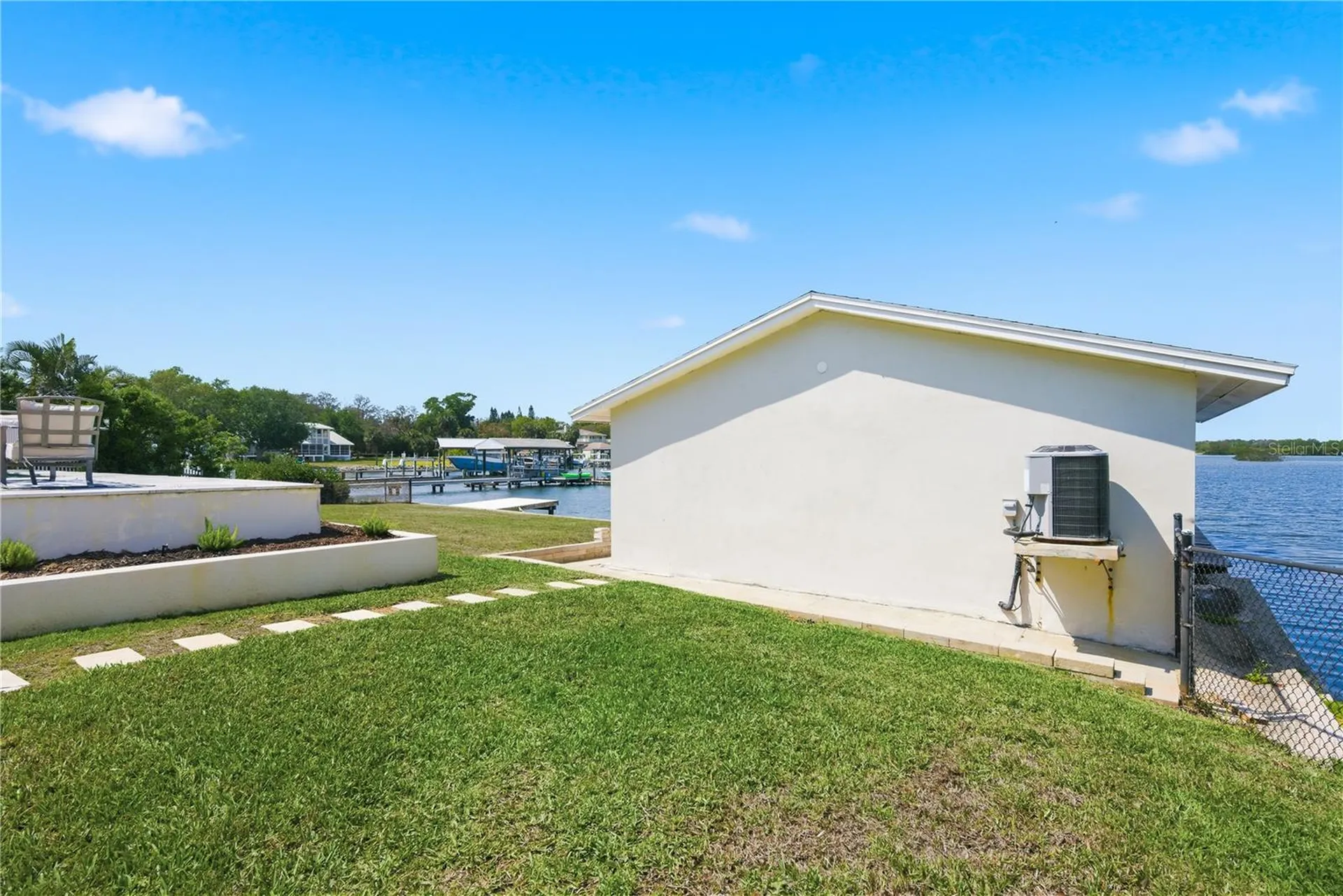 915 Bayshore Drive Tarpon Springs FL 34689