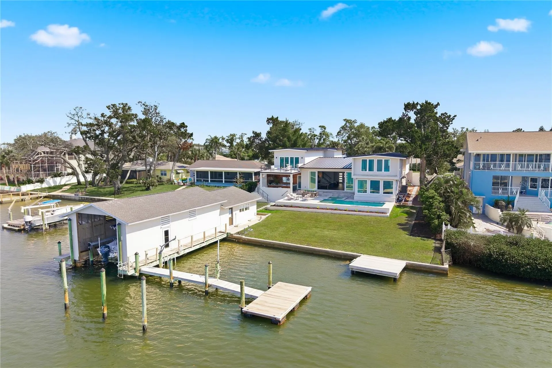915 Bayshore Drive Tarpon Springs FL 34689