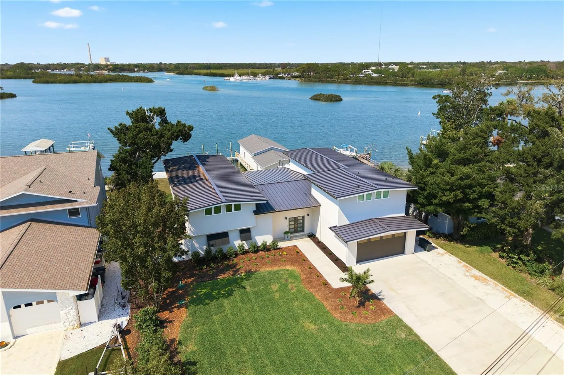 915 Bayshore Drive Tarpon Springs FL 34689