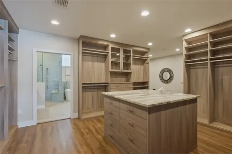 915 Bayshore Drive Tarpon Springs FL 34689