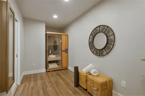 915 Bayshore Drive Tarpon Springs FL 34689