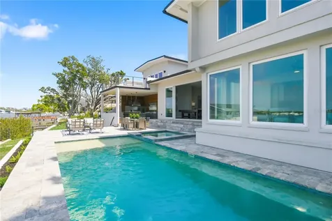 915 Bayshore Drive Tarpon Springs FL 34689