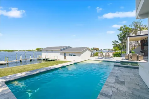 915 Bayshore Drive Tarpon Springs FL 34689