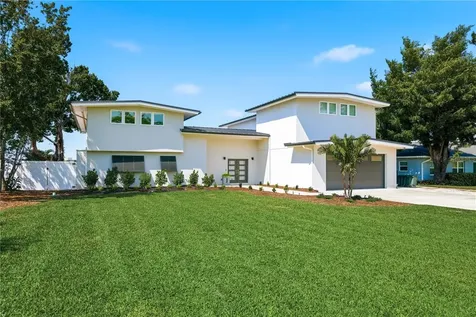 915 Bayshore Drive Tarpon Springs FL 34689