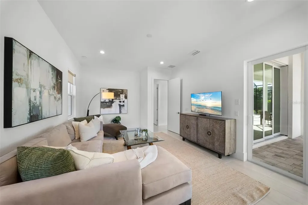 16826 Clearlake Avenue Lakewood Ranch FL 34202