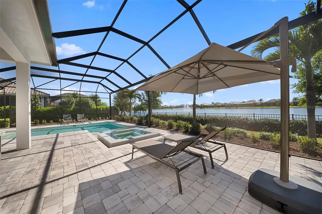 16826 Clearlake Avenue Lakewood Ranch FL 34202