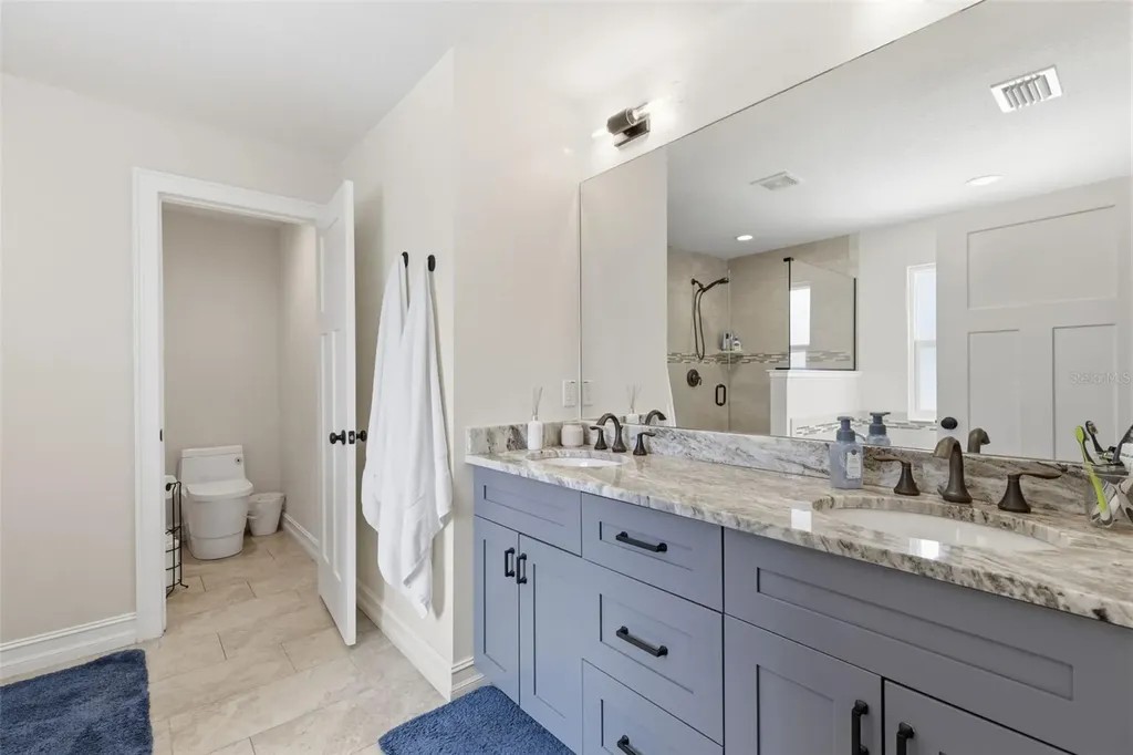 2510 W Carmen Street Tampa FL 33609
