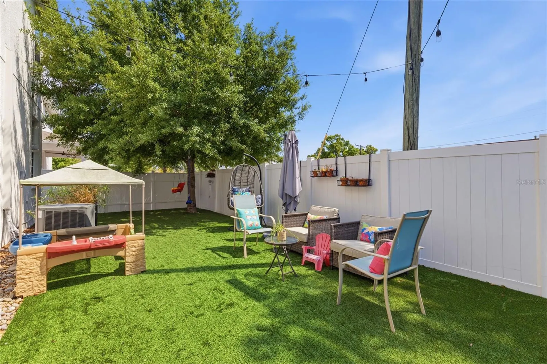 2510 W Carmen Street Tampa FL 33609
