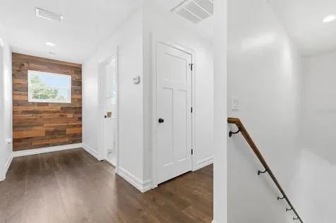2510 W Carmen Street Tampa FL 33609