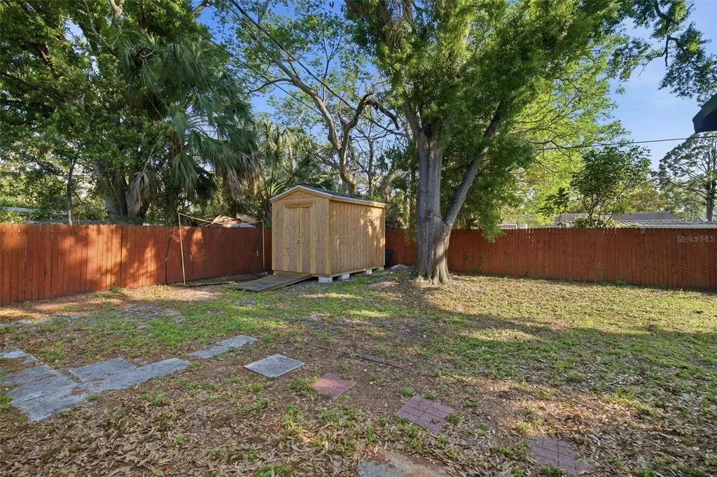 4110 W Leila Avenue Tampa FL 33616