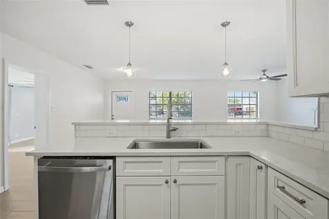 4110 W Leila Avenue Tampa FL 33616