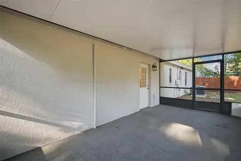 4110 W Leila Avenue Tampa FL 33616