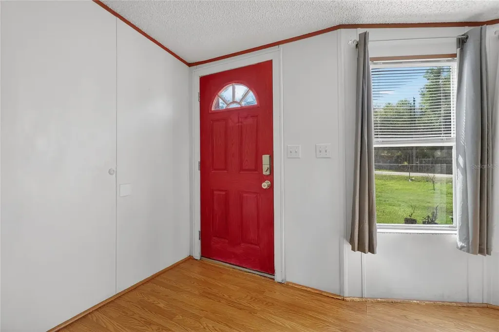 2916 Keene Country Court Plant City FL 33565