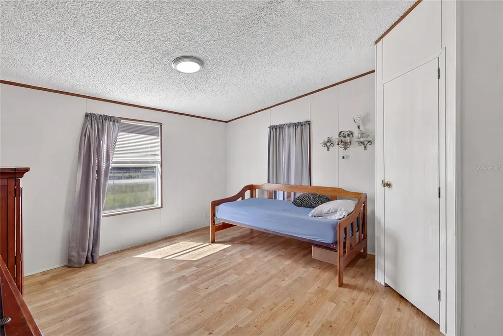 2916 Keene Country Court Plant City FL 33565