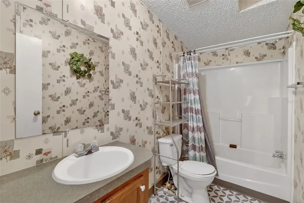 2916 Keene Country Court Plant City FL 33565