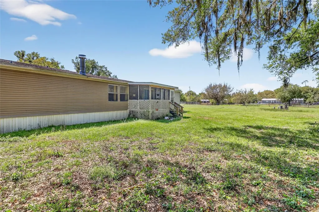 2916 Keene Country Court Plant City FL 33565