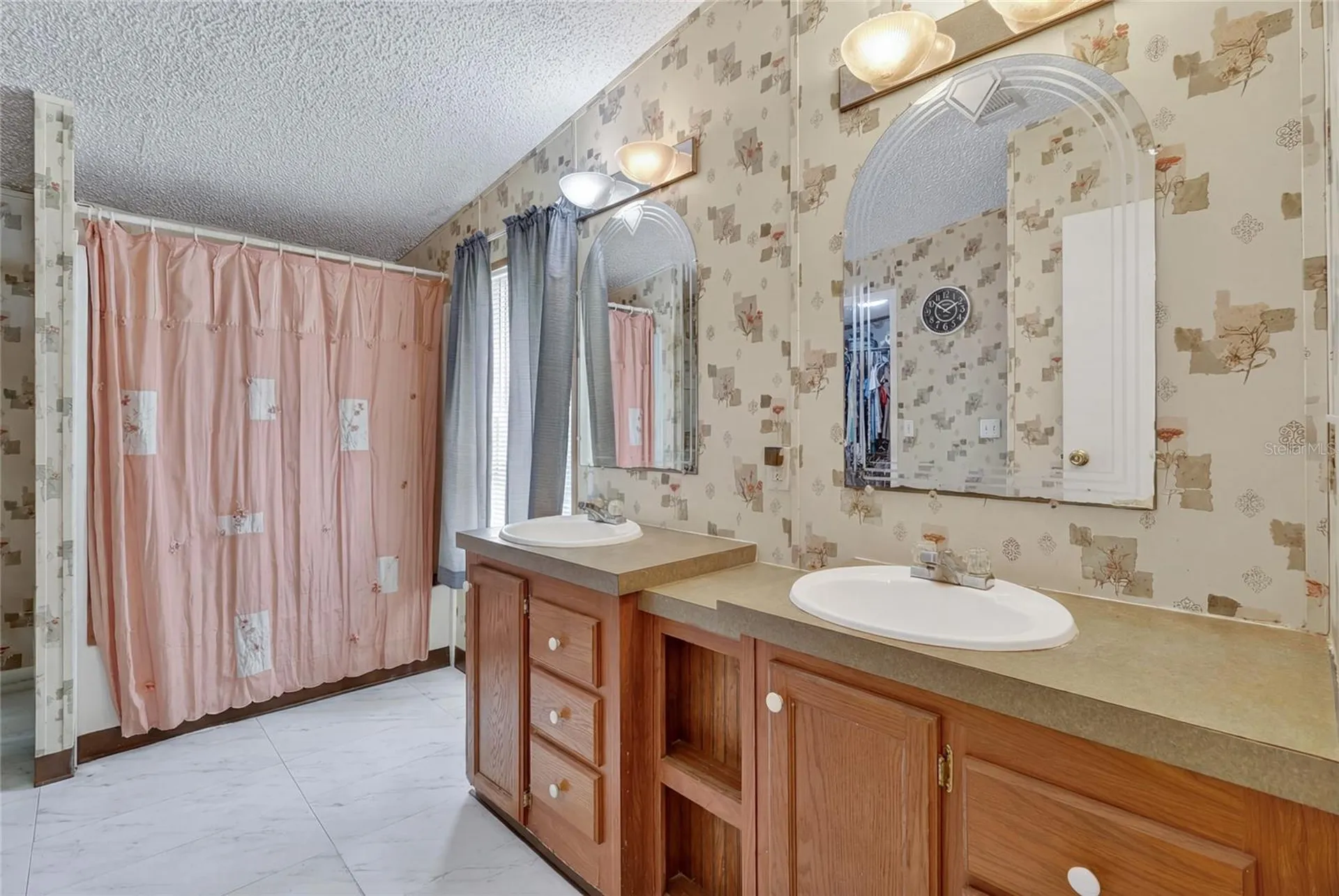 2916 Keene Country Court Plant City FL 33565