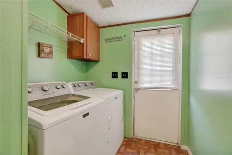 2916 Keene Country Court Plant City FL 33565