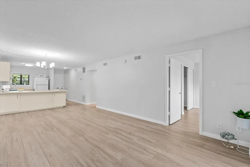 6033 34th Street W Bradenton FL 34210