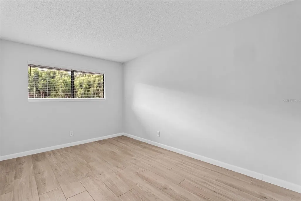 6033 34th Street W Bradenton FL 34210