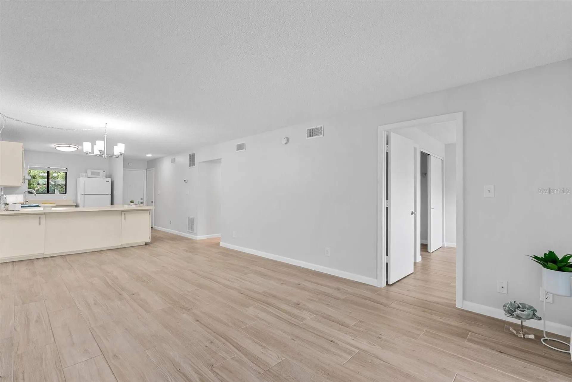6033 34th Street W Bradenton FL 34210