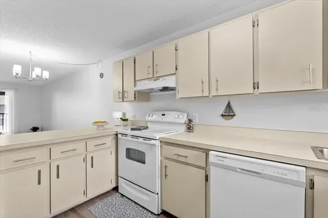6033 34th Street W Bradenton FL 34210