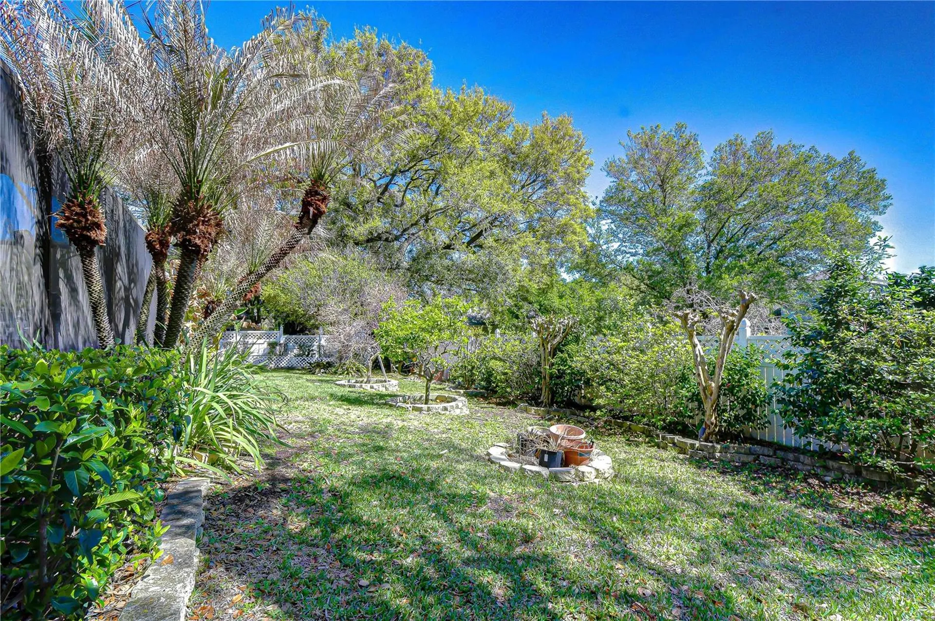 1121 Split Silk Street Valrico FL 33594