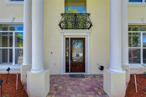 1121 Split Silk Street Valrico FL 33594