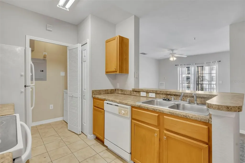 5550 E Michigan Street Orlando FL 32822