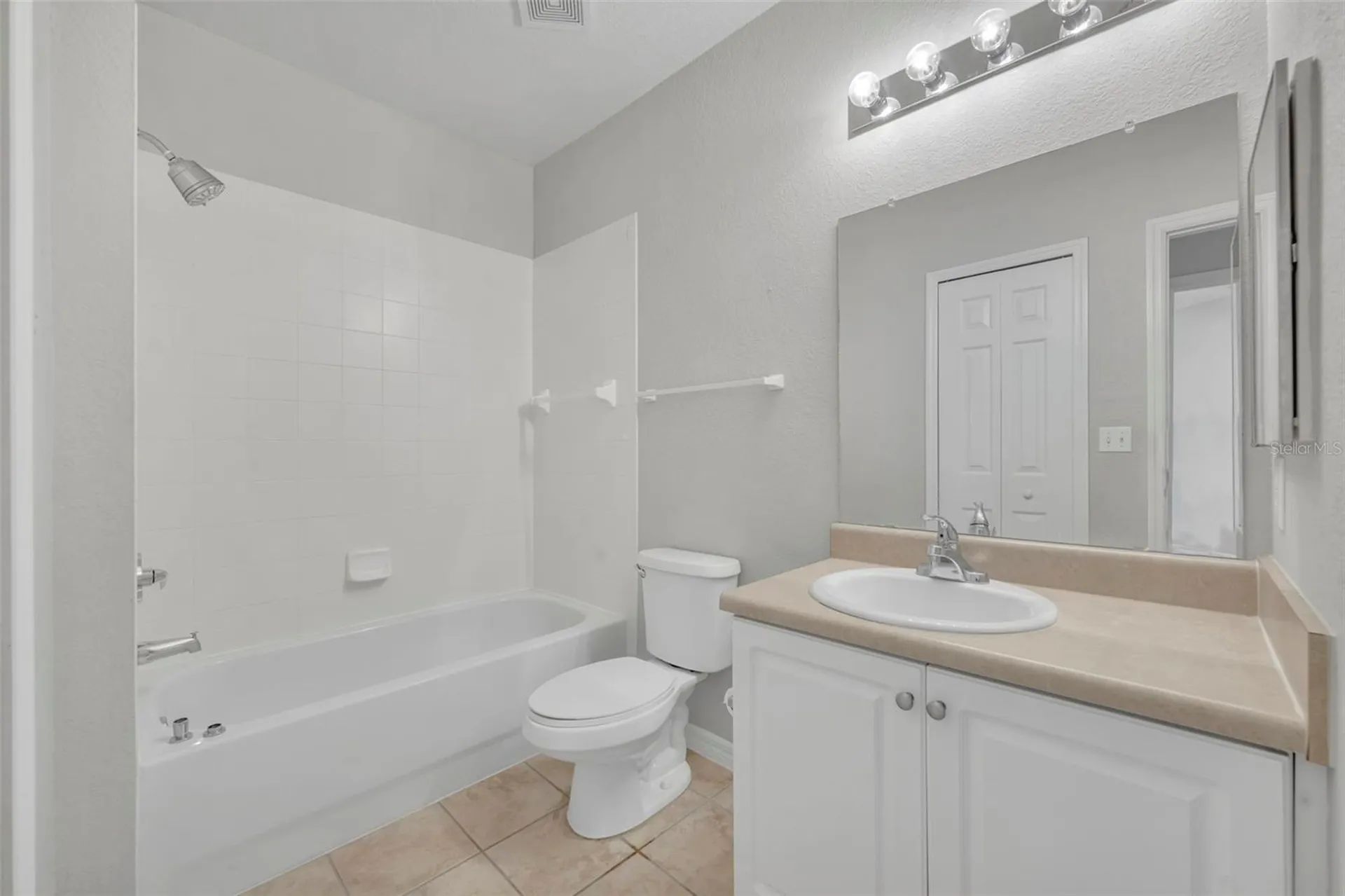 5550 E Michigan Street Orlando FL 32822
