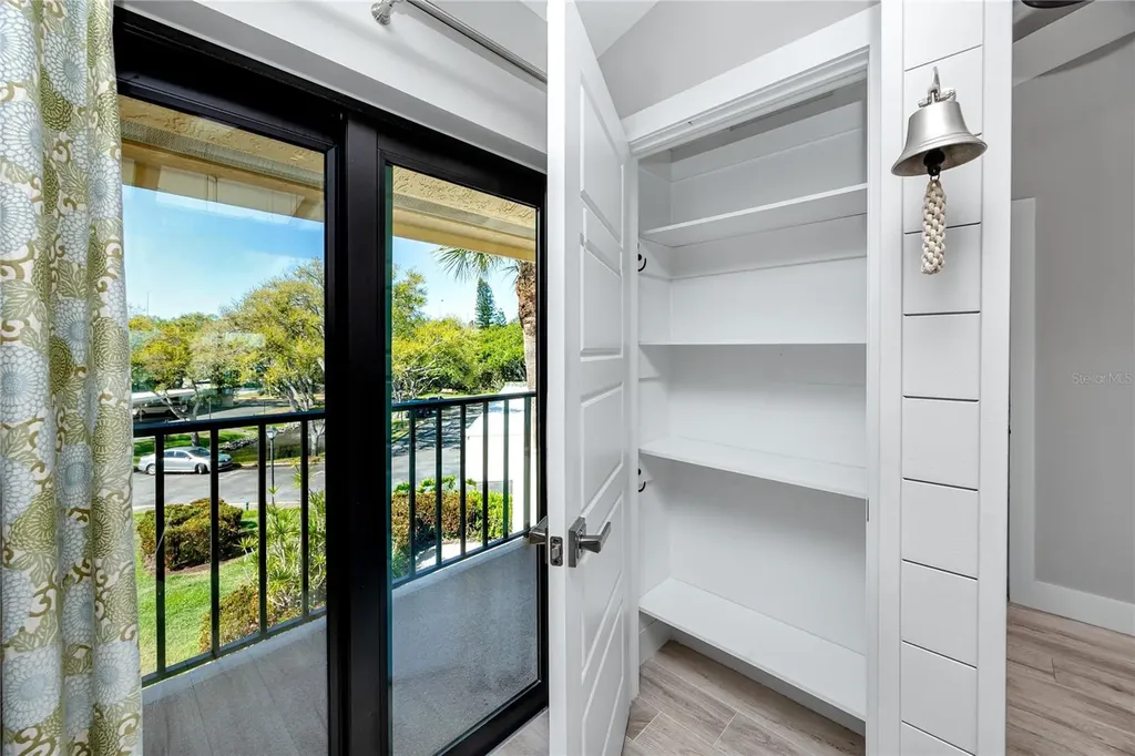 7540 Sunshine Skyway Lane S St Petersburg FL 33711