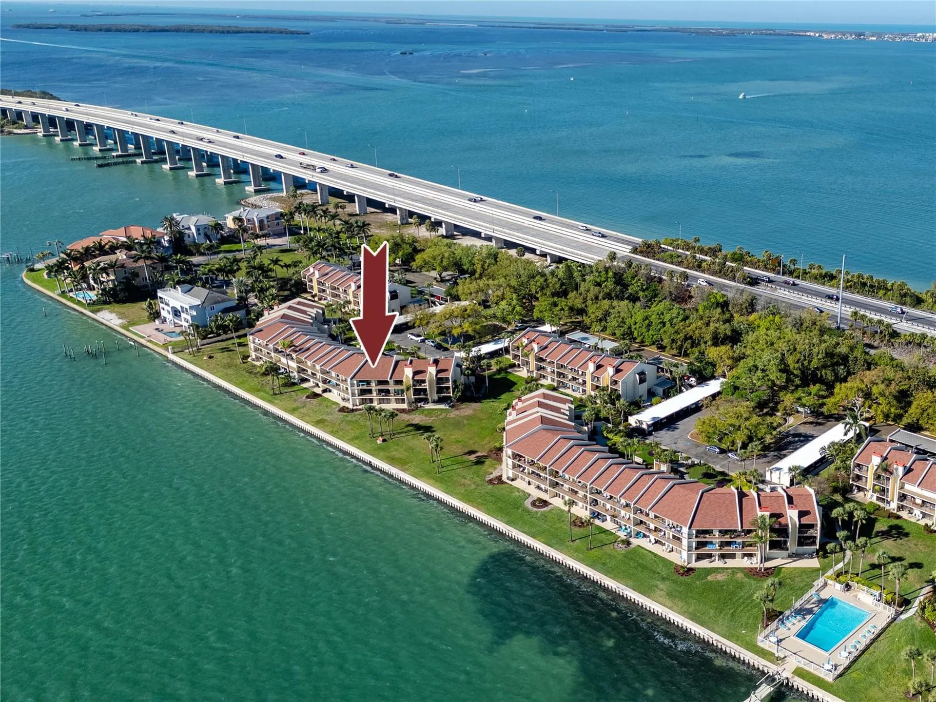 7540 Sunshine Skyway Lane S St Petersburg FL 33711