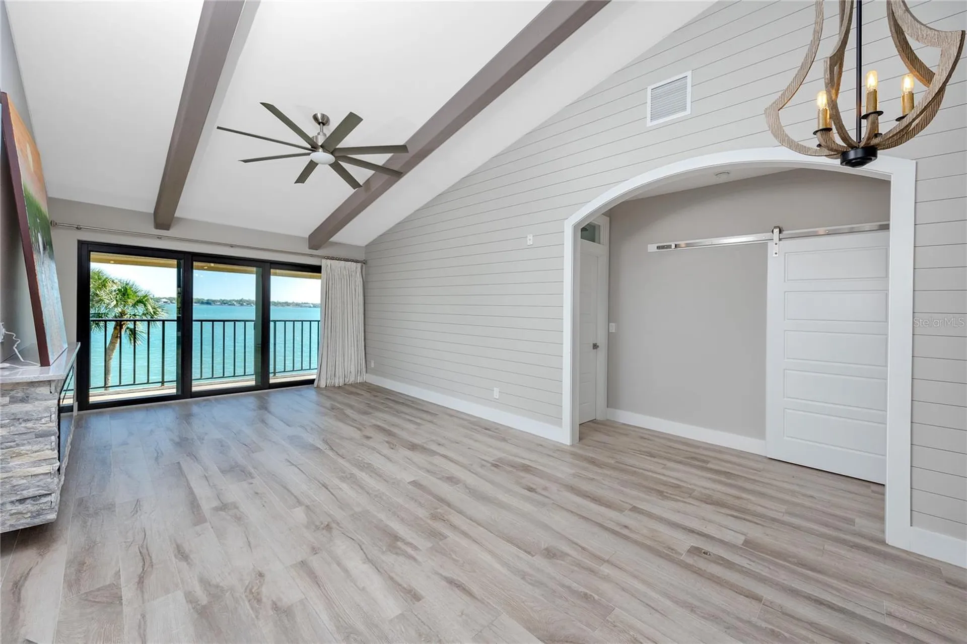 7540 Sunshine Skyway Lane S St Petersburg FL 33711