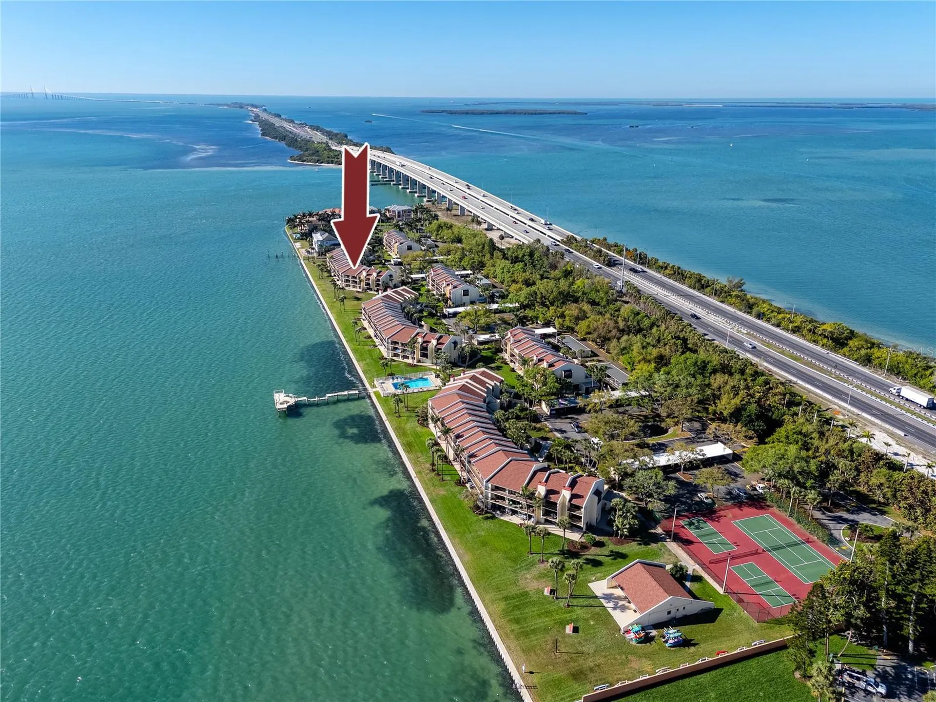 7540 Sunshine Skyway Lane S St Petersburg FL 33711