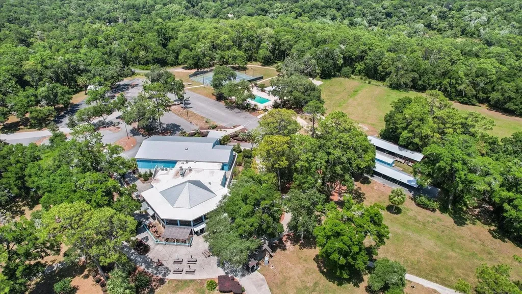 19126 SW 101st Street Dunnellon FL 34432