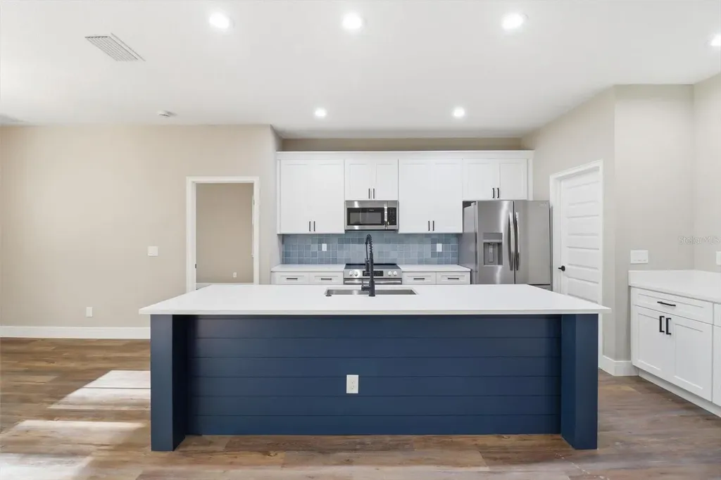 19126 SW 101st Street Dunnellon FL 34432